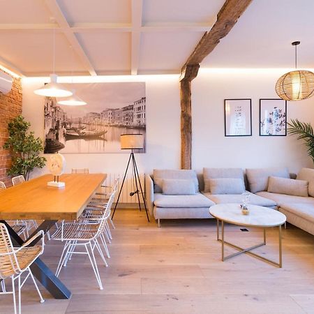 New Abando Ac By Staynnapartments Бильбао Экстерьер фото