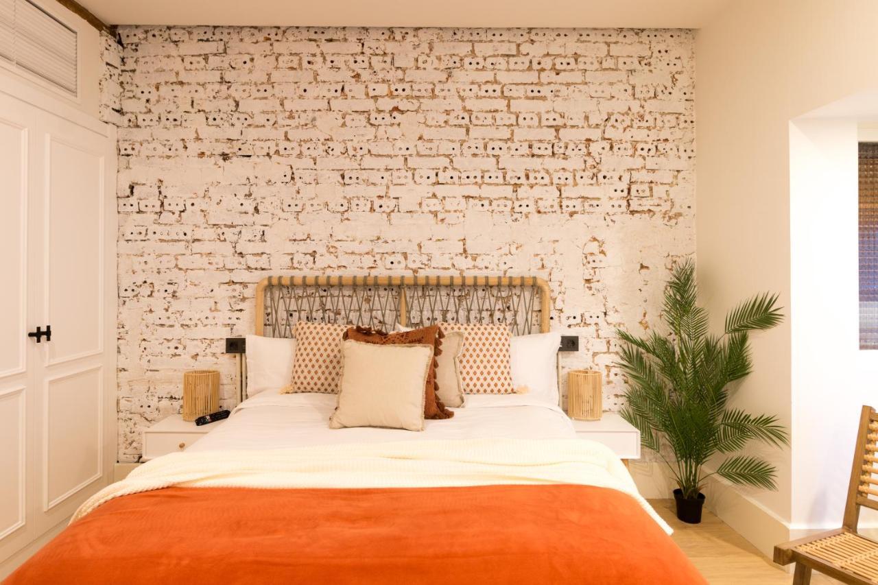 New Abando Ac By Staynnapartments Бильбао Экстерьер фото